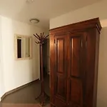 Apartment Miroir De La