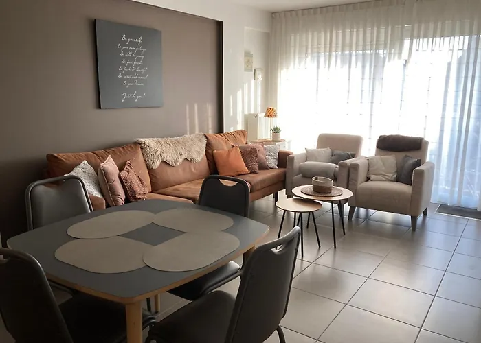 아파트 Miroir De La